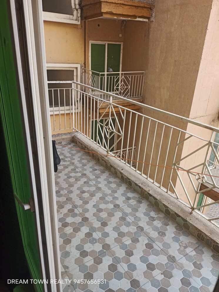 Balcony, migsun-twinz 4 Bedroom 2134 Sq.Ft. Apartment In Eta Ii Greater Noida Greater Noida 8141705