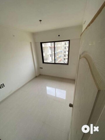 Room in 1 BHK Apartment at Arihant Anaika Phase 2, Taloja – for Rent