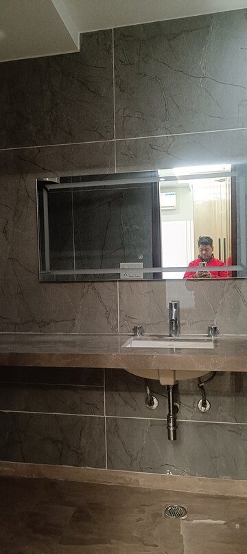 Bathroom in 3 BHK Builder Floor at Anand Vihar – for Rent