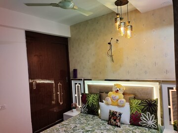 3 BHK Apartment For Rent in MP Metro Towers, Dhakoli Village