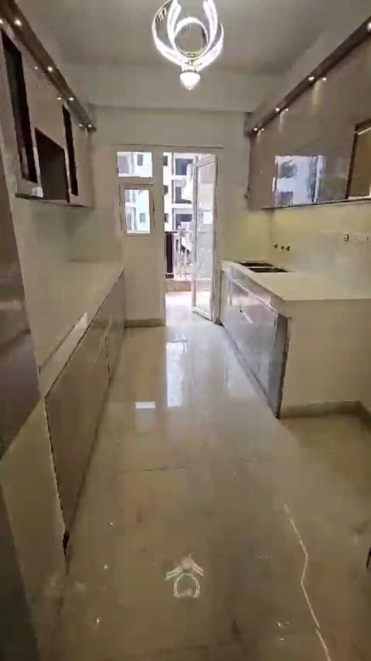 Kitchen, indus-palm-drive 5 Bedroom 2573 Sq.Ft. Villa In Raj Nagar Extension Ghaziabad 8141882