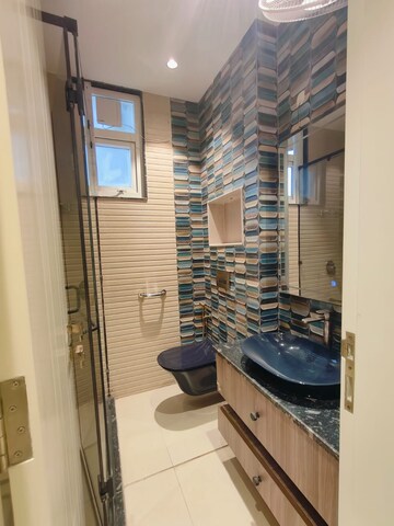 Staircase in 3 BHK Builder Floor at Ansal Sushant Lok I, Sector 43 – for Rent