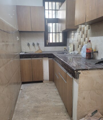 Kitchen in 2 BHK Builder Floor at Janakpuri – for Rent