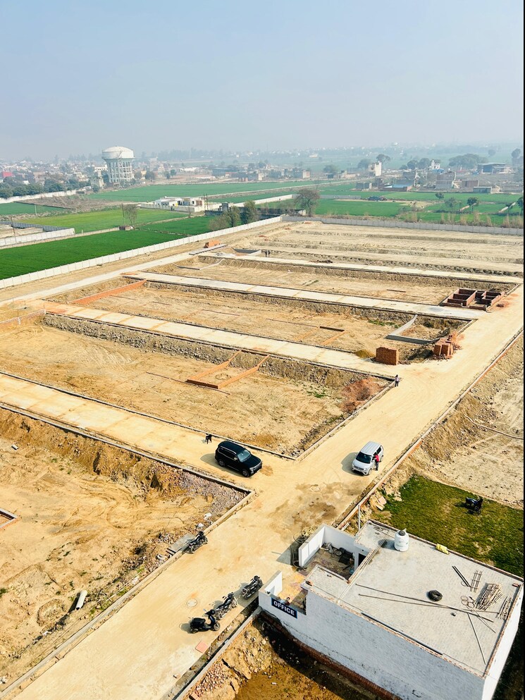 undefined, kathhera  102 Sq.Yd. Plot In Kathhera Greater Noida 8141910