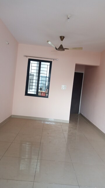 Room in 2 BHK Apartment at Sarang Nanded City, Sinhagad – for Rent
