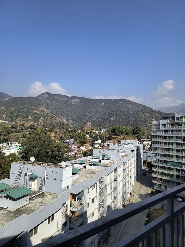 Balcony, pacific-golf-estate 3 Bedroom 2400 Sq.Ft. Penthouse In Kulhan Dehradun 8141984