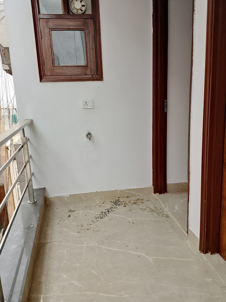 Room, saket 2 Bedroom 900 Sq.Ft. Builder Floor In Saket Delhi 8142018