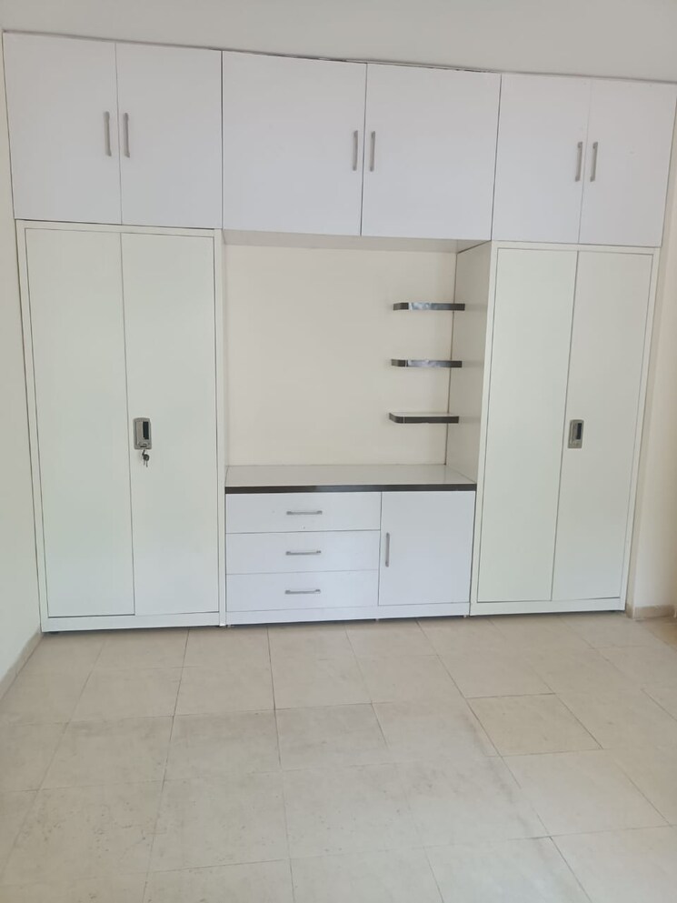 Bathroom, vatika-india-next-floors 2 Bedroom 1050 Sq.Ft. Builder Floor In Sector 82 Gurgaon 8142131