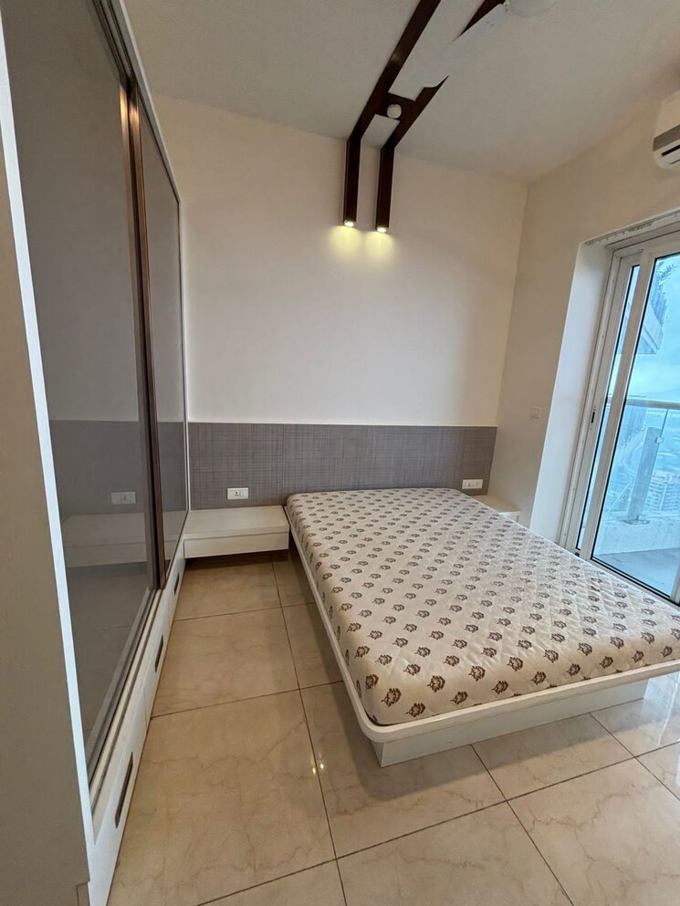 Bedroom, lnt-crescent-bay-t3 3 Bedroom 1041 Sq.Ft. Apartment In Parel Mumbai 8142102