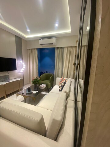 Team Area in 2 BHK Apartment at Siddha Sky, Wadala – for Sale