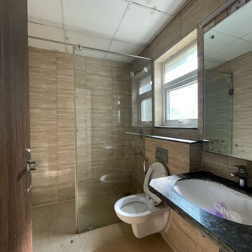 Bathroom in 3 BHK Builder Floor at BPTP Amstoria, Sector 102 – for Rent