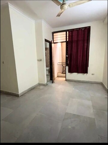 Room in 1 BHK Builder Floor at Mehrauli – for Sale