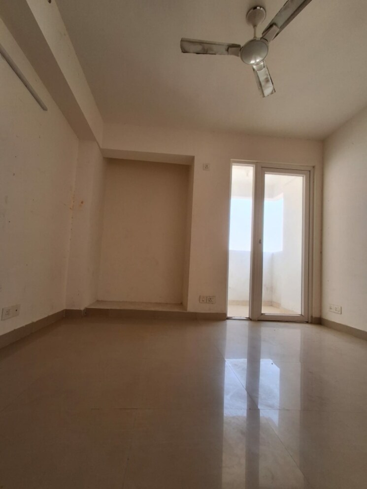 Room, ramprastha-city-the-edge-towers 2 Bedroom 1450 Sq.Ft. Apartment In Sector 37d Gurgaon 8142206