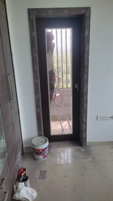 Building Lobby in 2.5 BHK Apartment at Oberoi Realty Woods, Goregaon East – for Rent