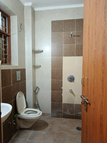 Bathroom in 3 BHK Builder Floor at Ansal Sushant Lok I, Sector 43 – for Rent