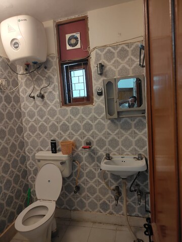 Bathroom in 2 BHK Builder Floor at Safdarjang Enclave – for Rent
