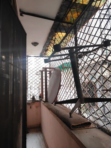 Staircase in 2 BHK Builder Floor at Safdarjang Enclave – for Rent
