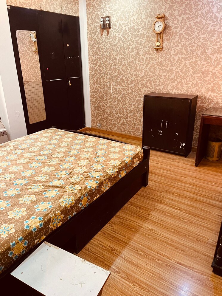 Bedroom, omaxe-heights 2 Bedroom 1200 Sq.Ft. Apartment In Sector 86 Faridabad 8142289