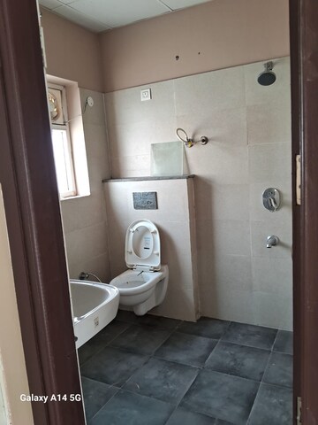Bathroom in 4 BHK Apartment at Motiaz Royal Citi, Ambala Highway – for Rent