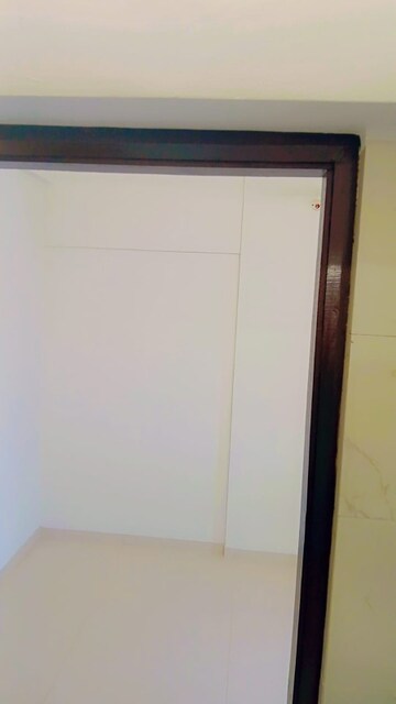 Room in 1 BHK Apartment at Tiara Hills, Mira Road – for Sale