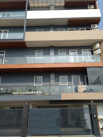 3.5 BHK Builder Floor – Exterior View View at Sector 102 - for Sale