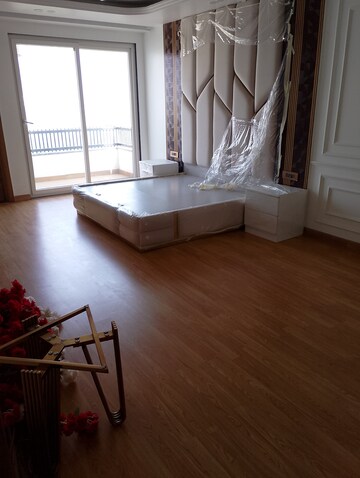 Bedroom in 3.5 BHK Builder Floor at Sector 102 – for Sale