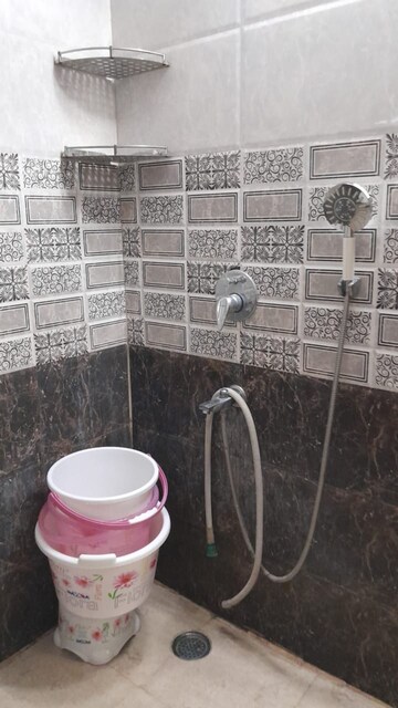 Bathroom in 2.5 BHK Builder Floor at Safdarjang Enclave – for Rent