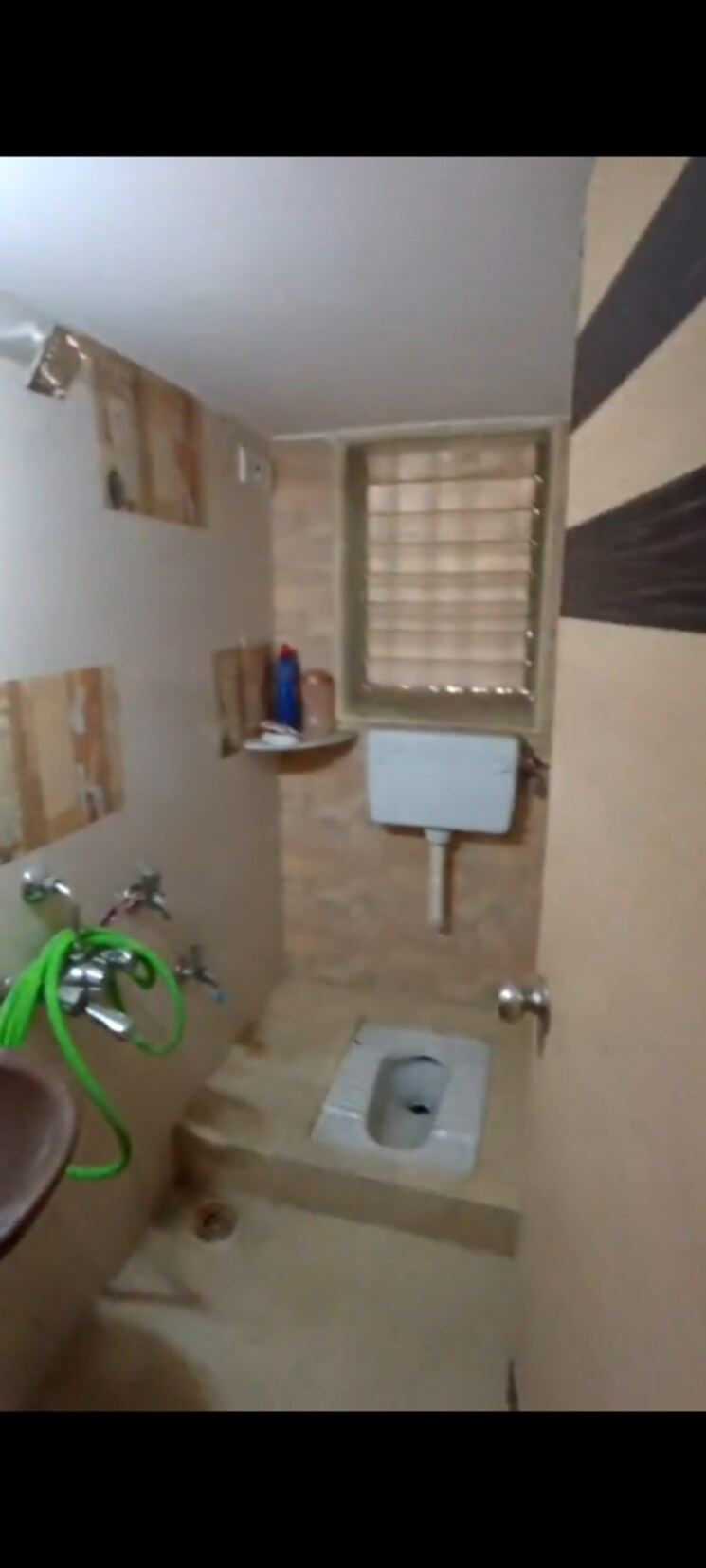 Bathroom, vinay-nagar-chs 1 Bedroom 650 Sq.Ft. Apartment In Mira Road Thane 8142407