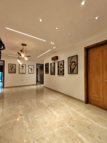 Room in 4 BHK Builder Floor at Ansal Sushant Lok I, Sector 43 – for Sale