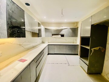Team Area in 4 BHK Builder Floor at Ansal Sushant Lok I, Sector 43 – for Sale