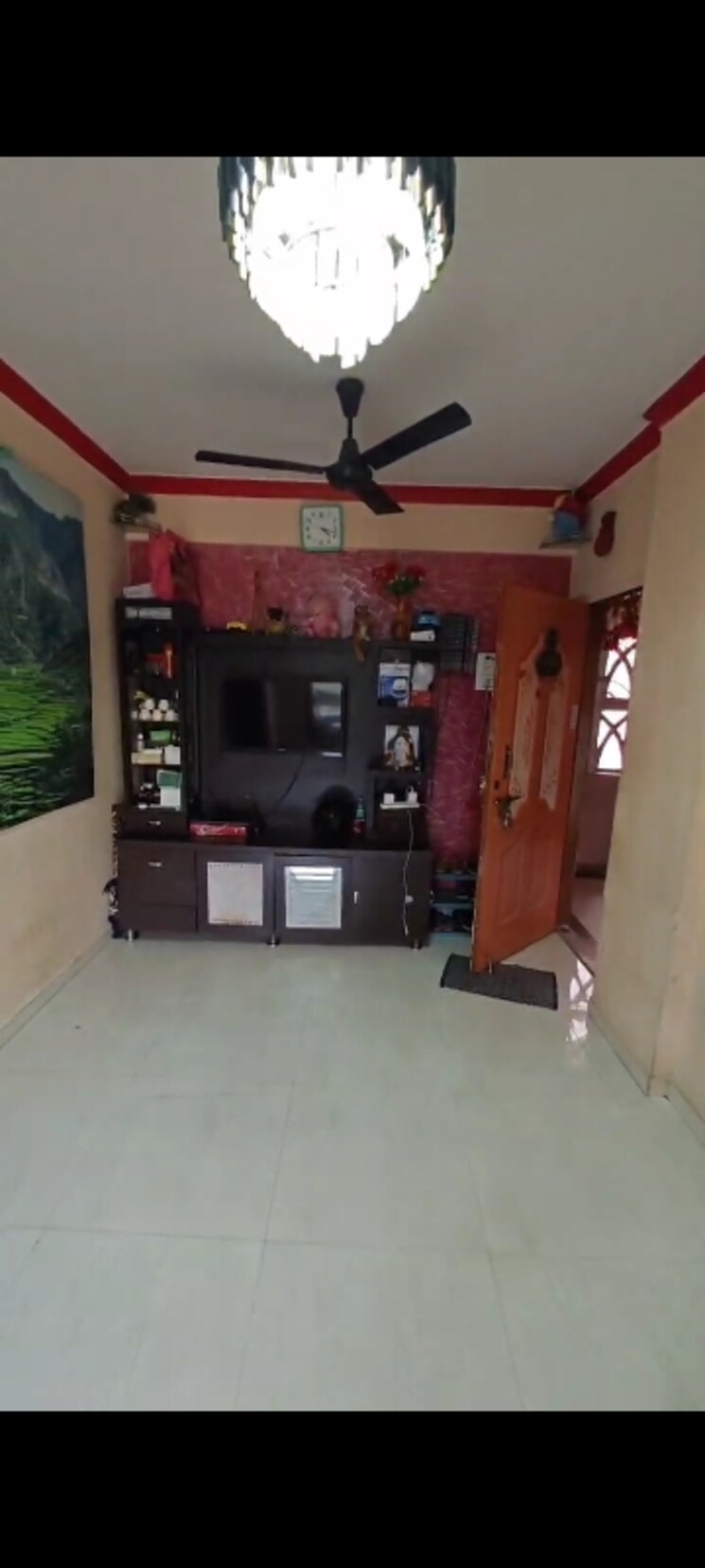 Living Room, poonam-plaza 1 Bedroom 550 Sq.Ft. Apartment In Mira Road Thane 8142441