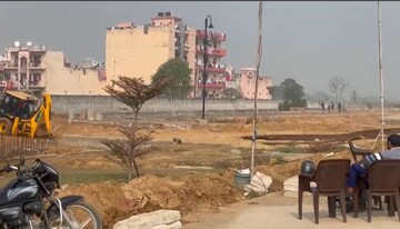  Plot – Exterior View View at Sector 61 - for Sale