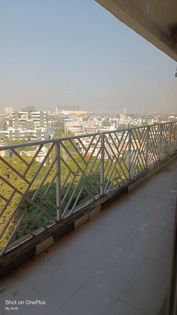 Balcony in 3 BHK Apartment at Amrapali Eden Park, Sector 50 – for Sale