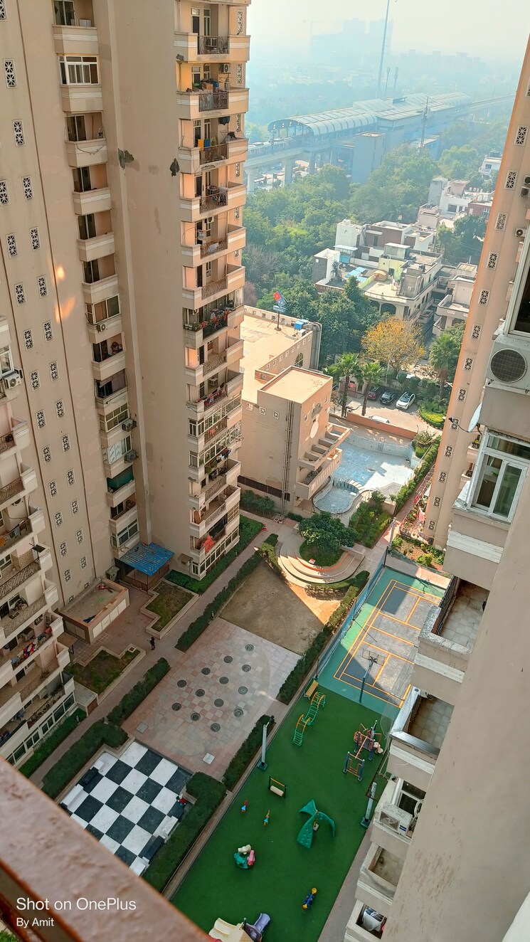 Exterior View, supertech-34-pavilion 3 Bedroom 1295 Sq.Ft. Apartment In Sector 34 Noida 8142480