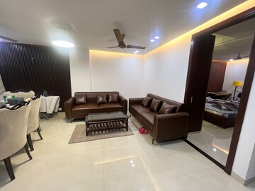 Living Room in 3 BHK Apartment at Sector 57 – for Rent