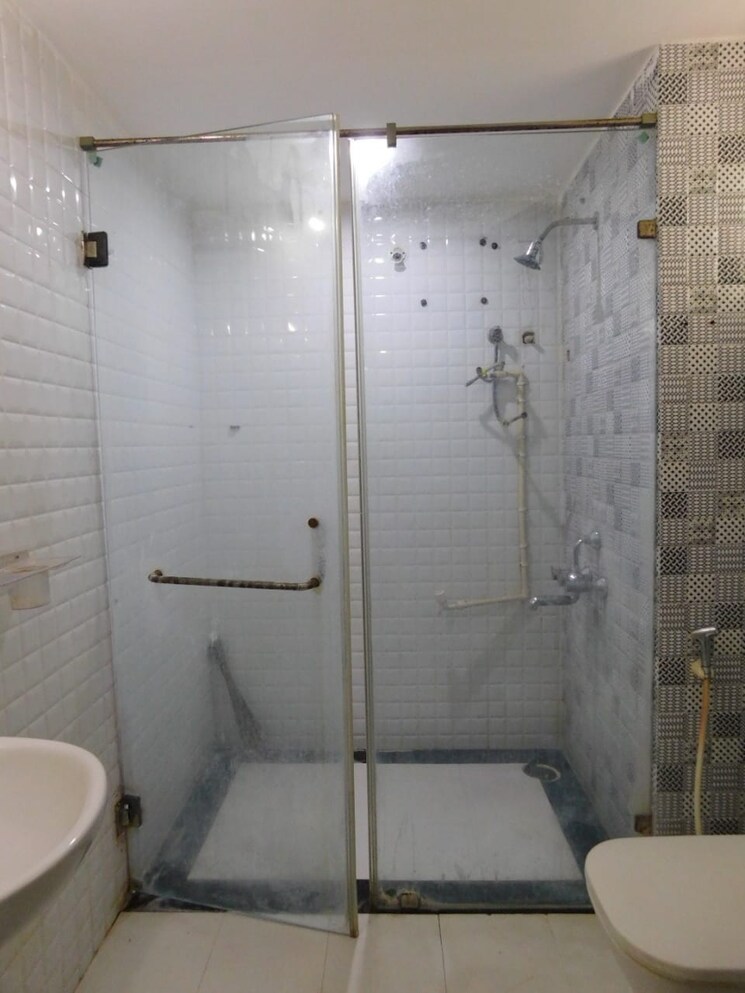 Bathroom, rks-oxygen-homes 2 Bedroom 1260 Sq.Ft. Apartment In Gajularamaram Hyderabad 8142526