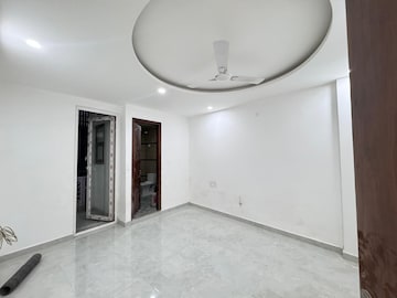 3 BHK Builder Floor For Rent in Kishangarh Delhi  8142577