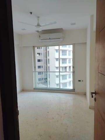 Room in 2 BHK Apartment at Ekta Tripolis, Goregaon West – for Rent