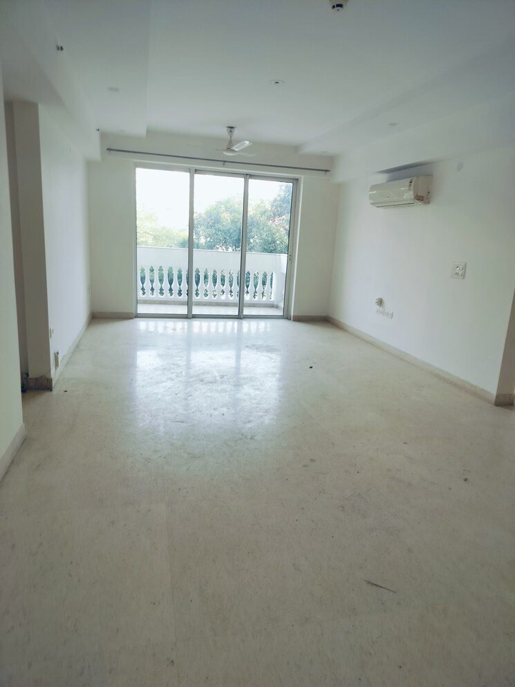 Room, dlf-the-skycourt 3 Bedroom 1931 Sq.Ft. Apartment In Sector 86 Gurgaon 8142646