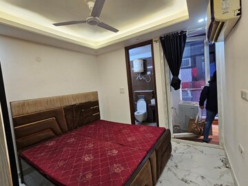 Bedroom in 2 BHK Apartment at Saket – for Rent