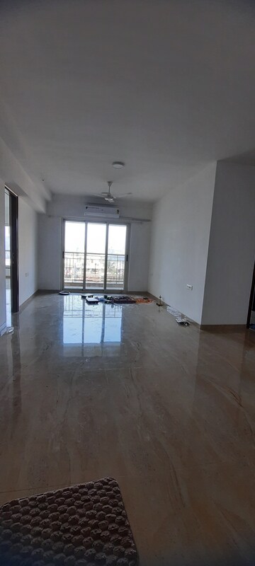 Living Room in 3 BHK Apartment at Amal Juhu Sheetal CHS, Juhu – for Rent