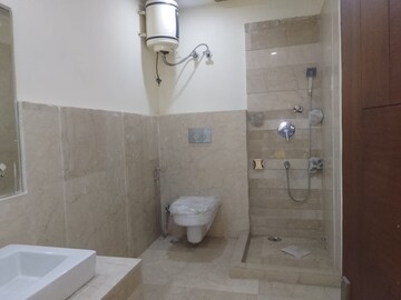 Bathroom in 3 BHK Builder Floor at Ansal Sushant Lok I, Sector 43 – for Rent