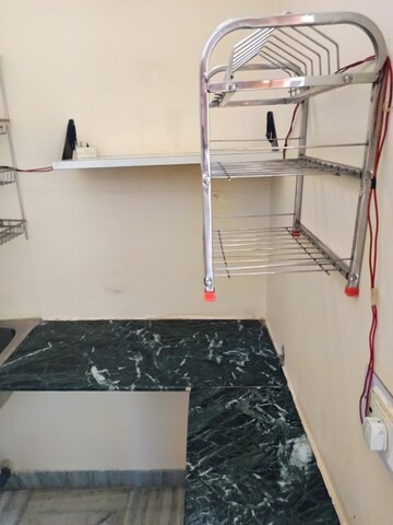 Master Bedroom in 1 BHK Builder Floor at Sector 48 – for Rent