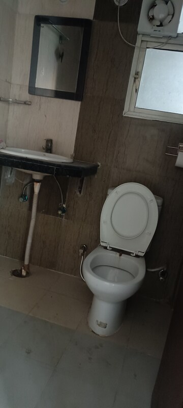 Bathroom in 6 BHK Villa at Sector 49 – for Sale