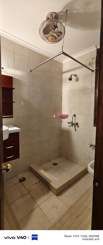 Bathroom in 3 BHK Apartment at Defence Colony – for Rent