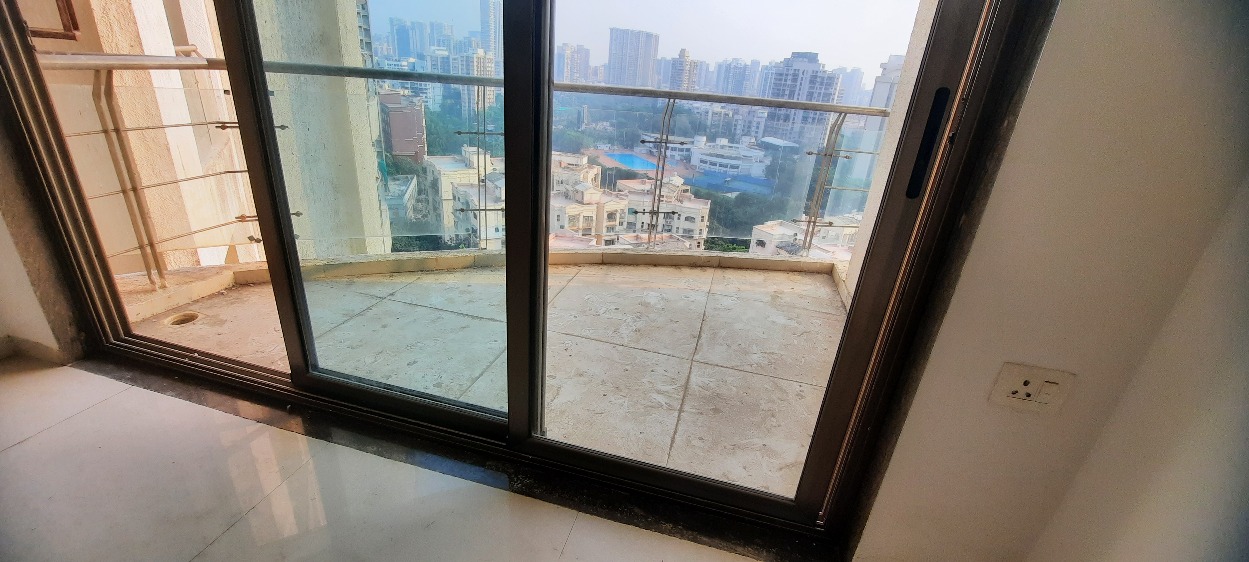 3 BHK Apartment For Sale in Cosmopolis Tower