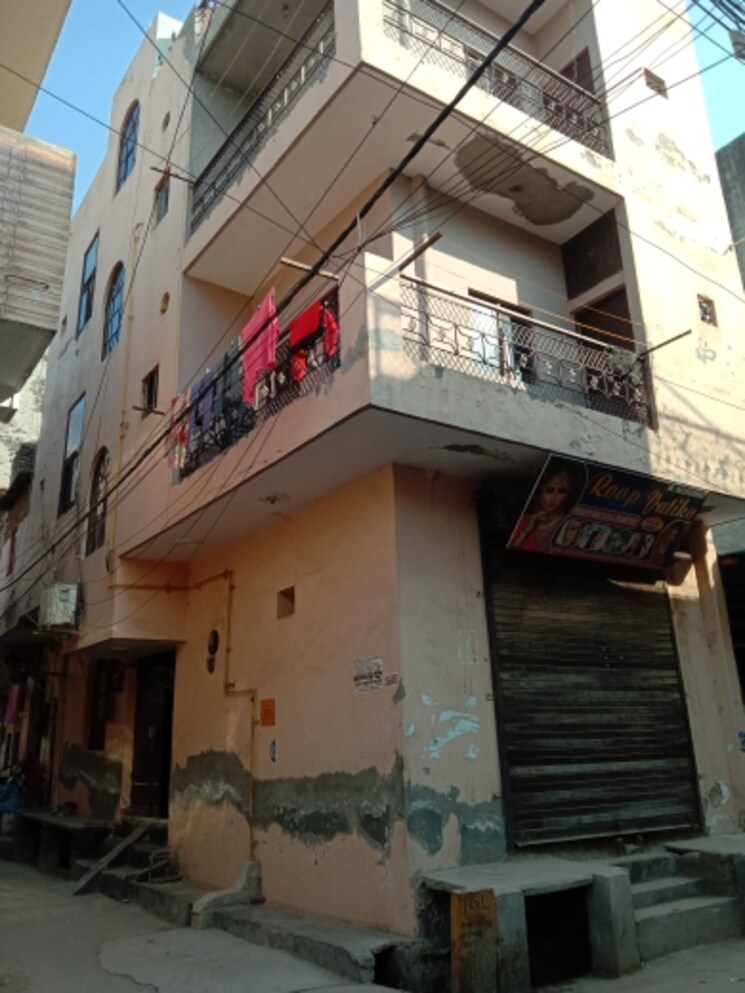 Exterior View, dwarka mor 5 Bedroom 1350 Sq.Ft. Independent House In Dwarka Mor Delhi 8142914