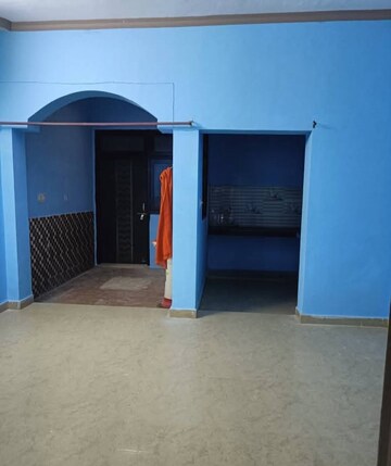 2 BHK Villa For Rent in Aliganj
