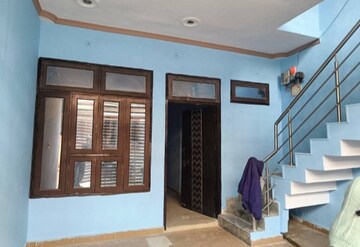 Living Room in 2 BHK Villa at Aliganj – for Rent