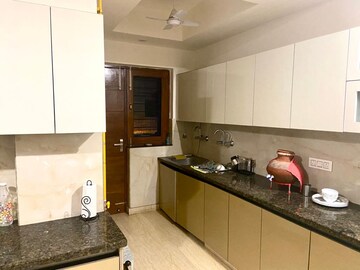 Kitchen in 4 BHK Builder Floor at Sector 21c – for Rent